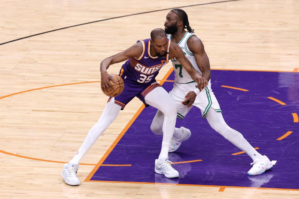 在欧洲足坛 在欧洲足坛