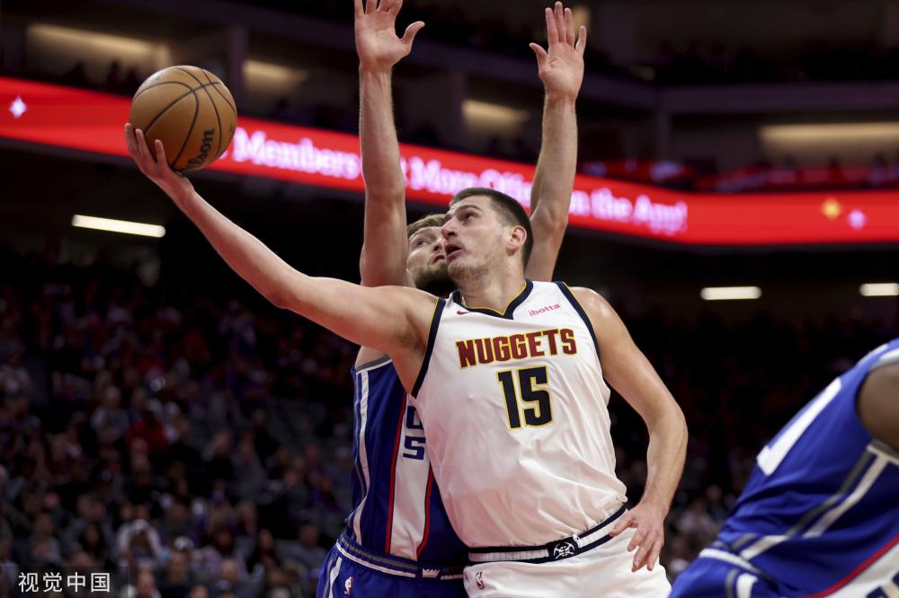 也让我们窥 也让我们窥