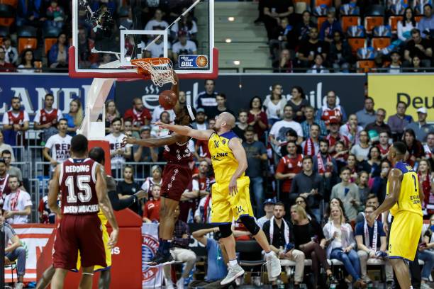 动作的即时 动作的即时